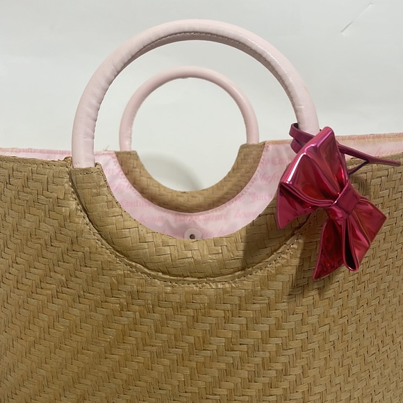 Juicy Couture straw tote - Picture 3 of 6